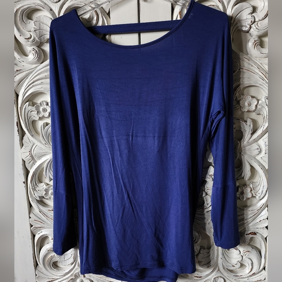 Blue Open back long sleeve shirt - Picture 14 of 16